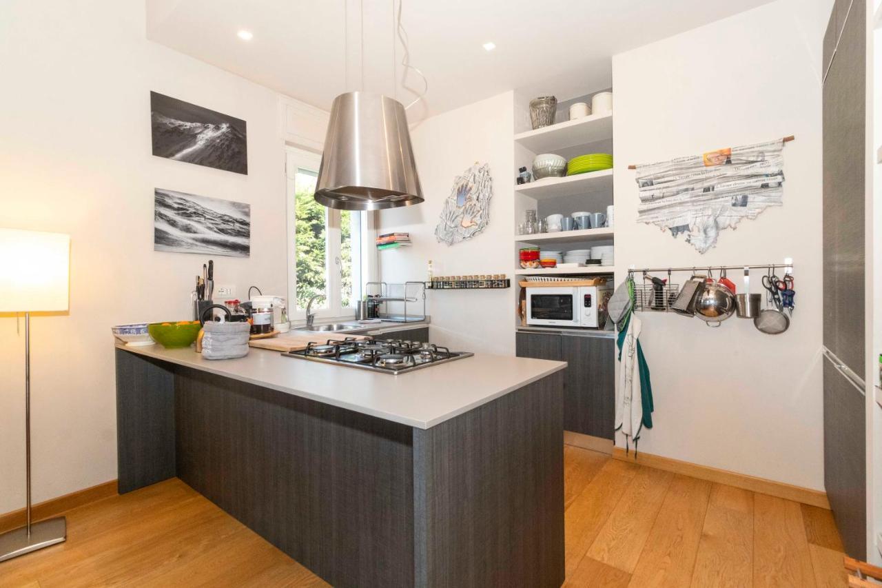 Charming Apartment With Parking! Torino Exterior foto