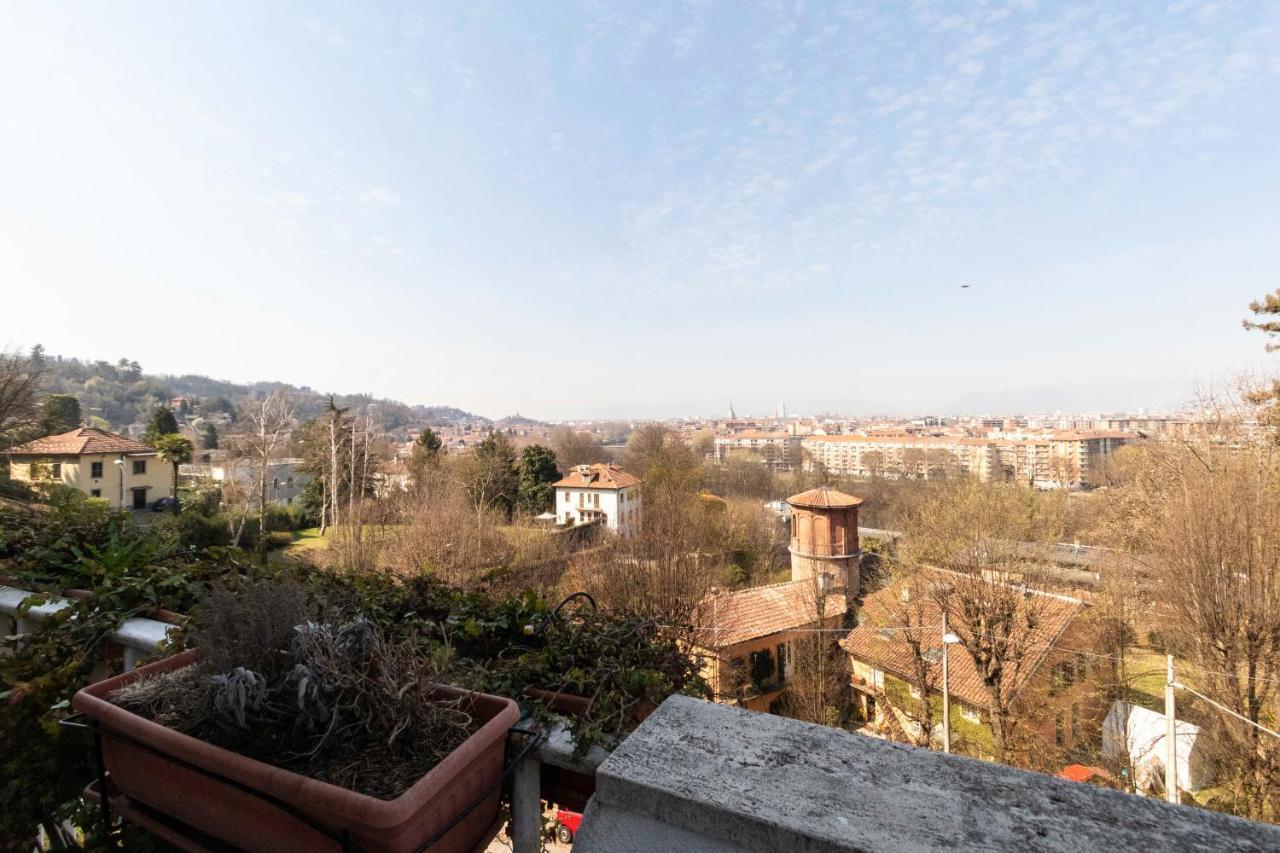 Charming Apartment With Parking! Torino Exterior foto