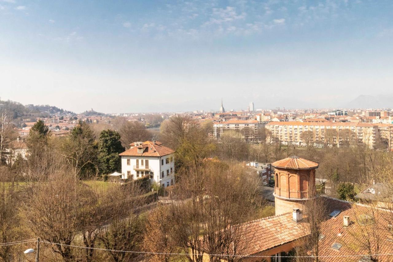 Charming Apartment With Parking! Torino Exterior foto