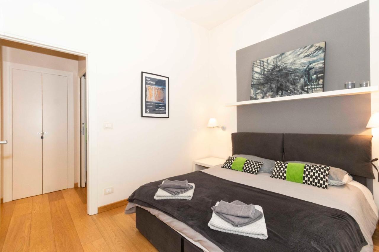 Charming Apartment With Parking! Torino Exterior foto